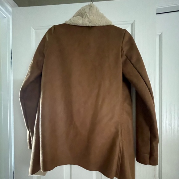 Jacket size small - Picture 3 of 5
